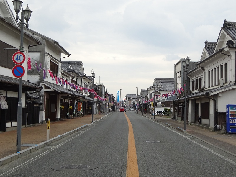 筑後吉井白壁土蔵造りの街並み