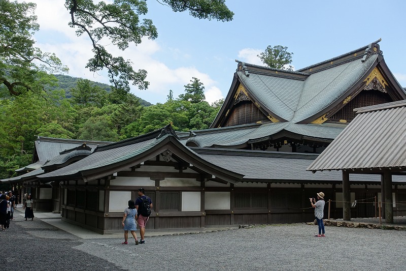 伊勢神宮内宮神楽殿