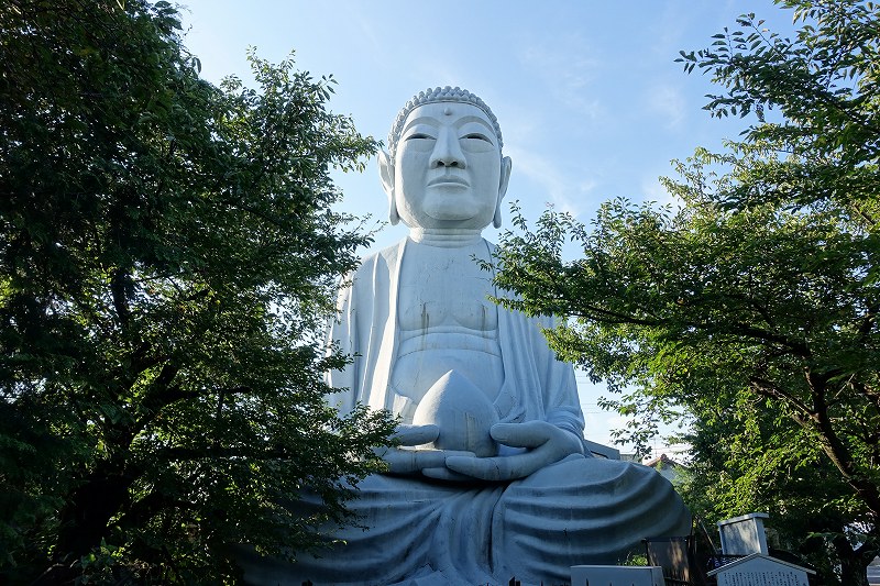 布施の大仏