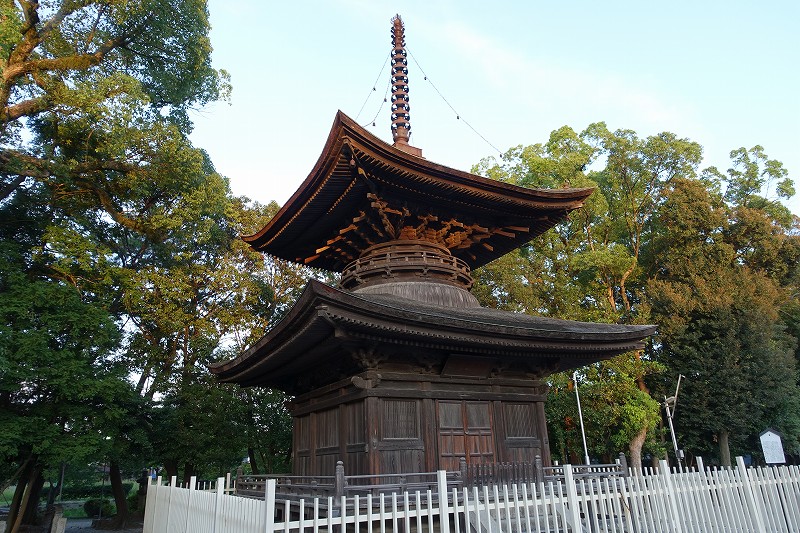 知立神社　多宝塔