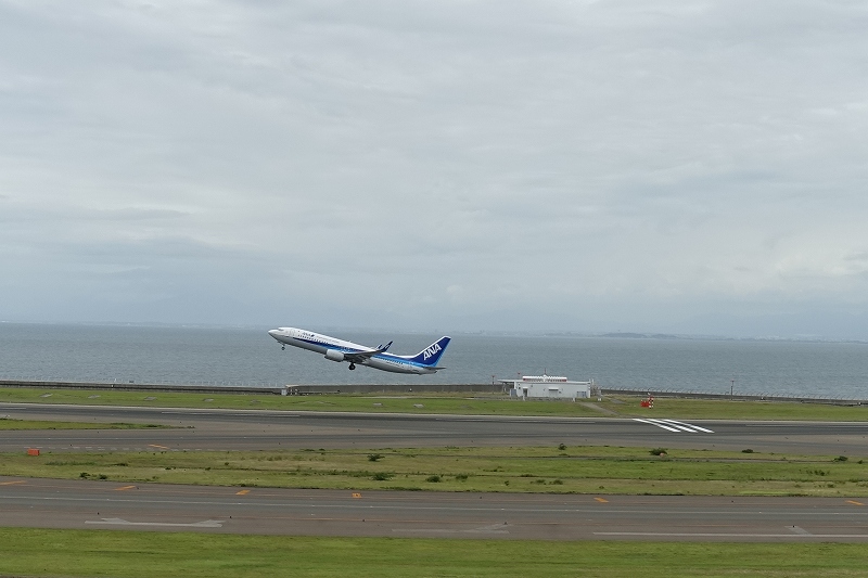 中部国際空港　滑走路