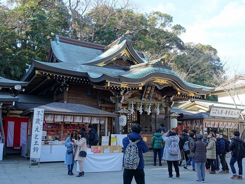 江島神社辺津宮