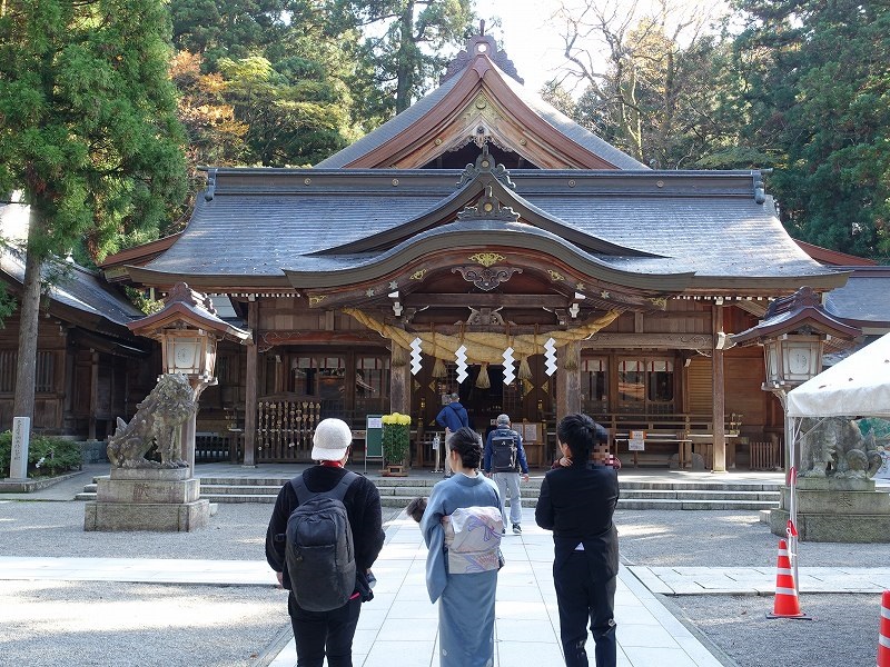 白山比咩神社