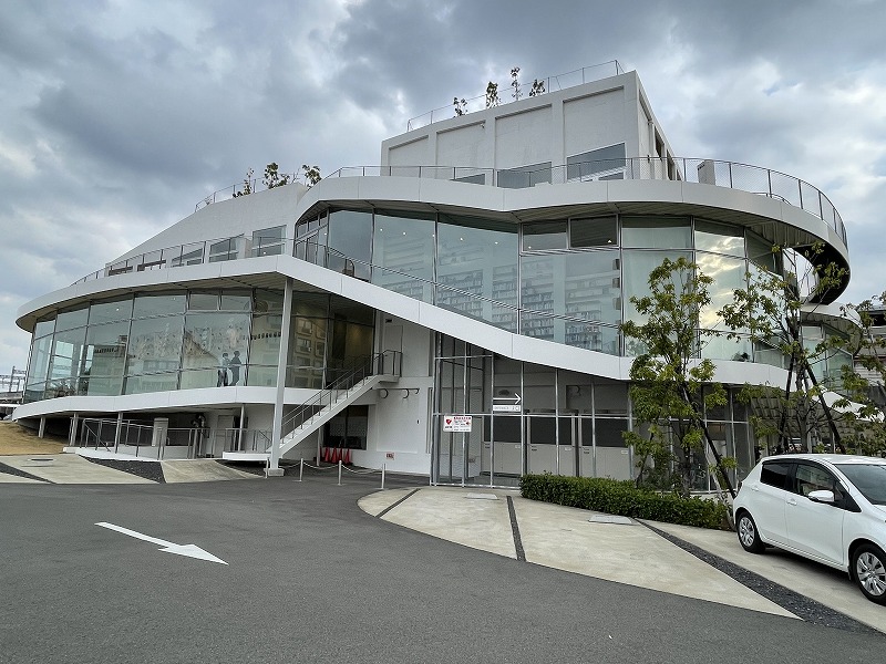 太田市美術館・図書館