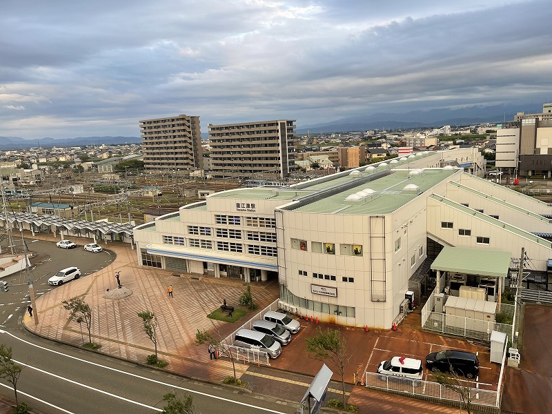 直江津駅