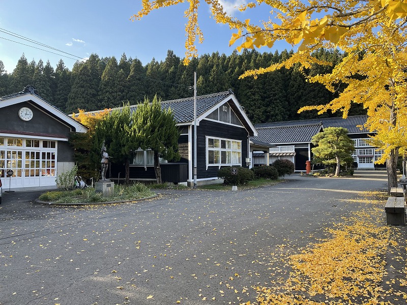 鳥海山木のおもちゃ美術館