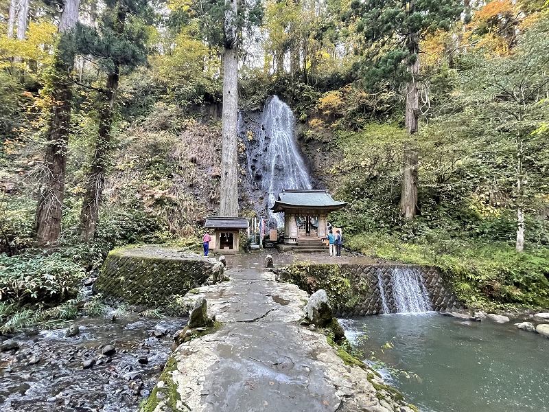 羽黒山　須賀の滝