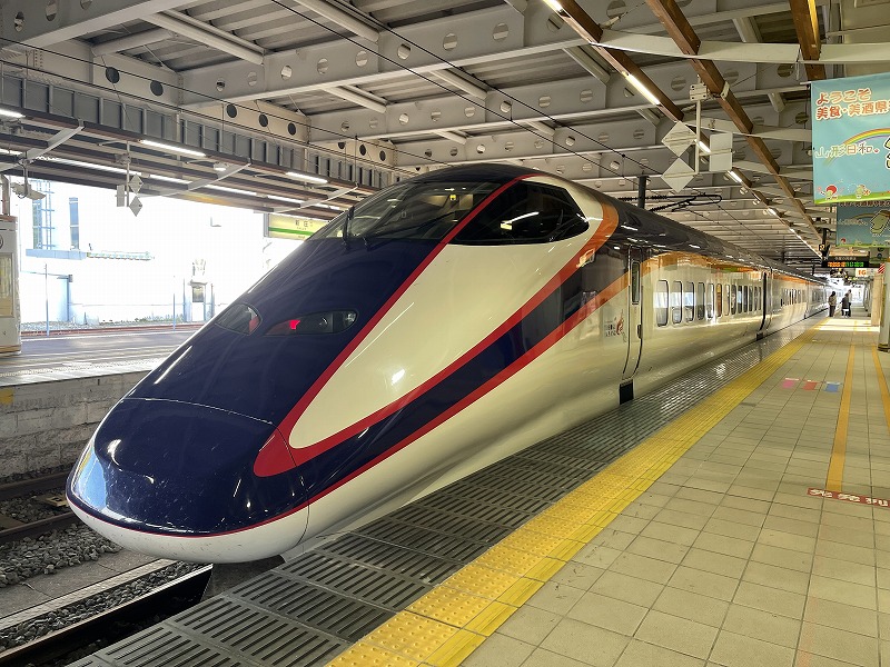 山形新幹線つばさE3系