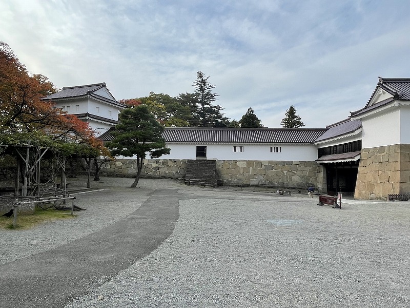 若松城　表門（鉄門）　干飯櫓　南走長屋