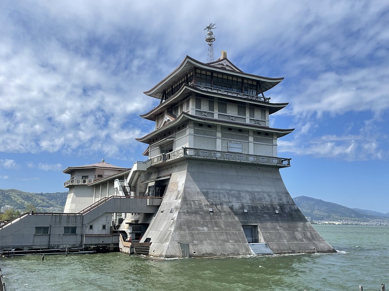 琵琶湖文化会館