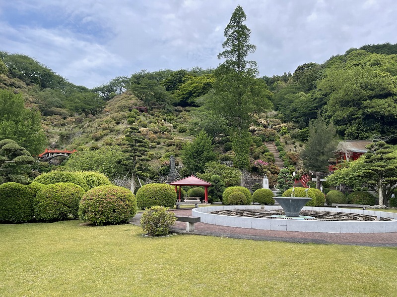 外苑東山つつじ園