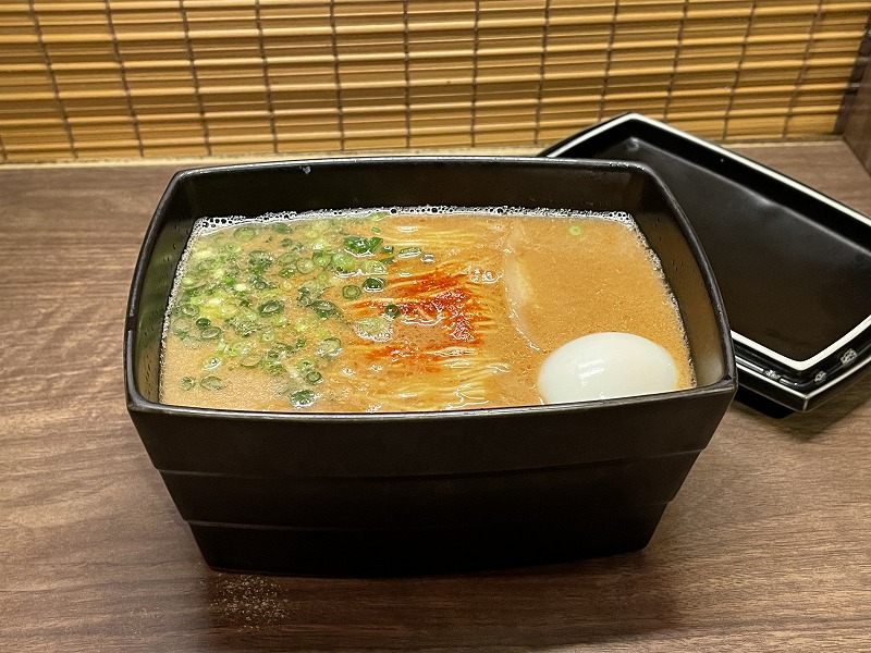 釜だれとんこつラーメン