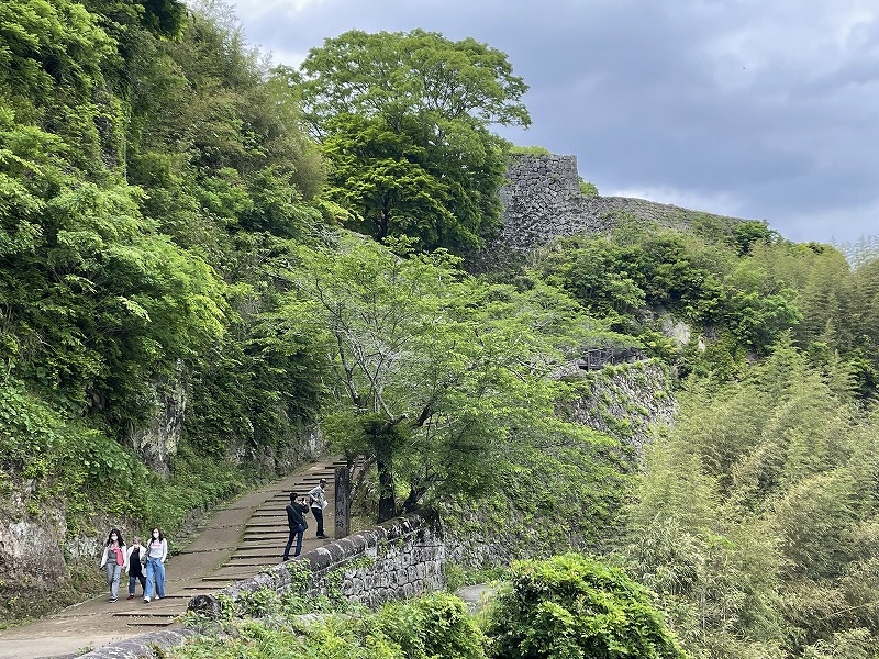 岡城