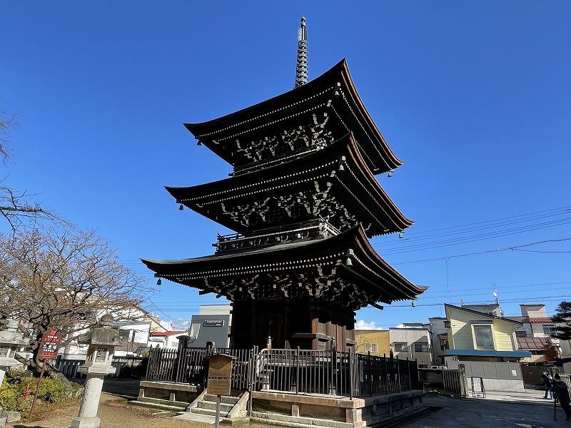 飛騨国分寺　三重塔