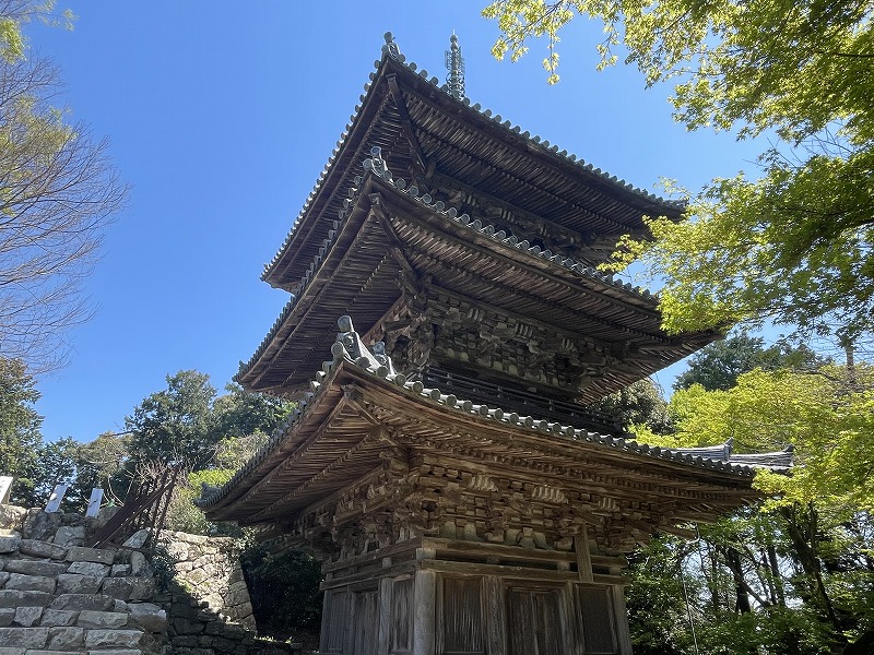 摠見寺　三重塔