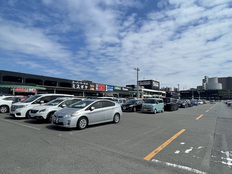 ホームセンタームサシ京都八幡店