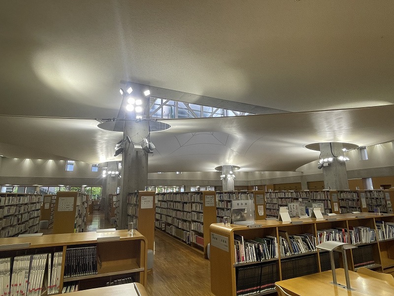 田原本町立図書館