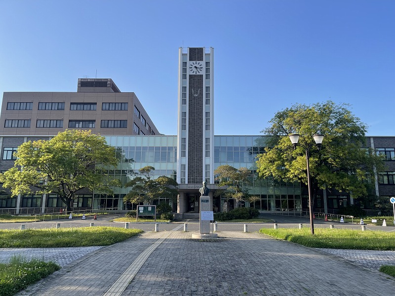 岡山大学