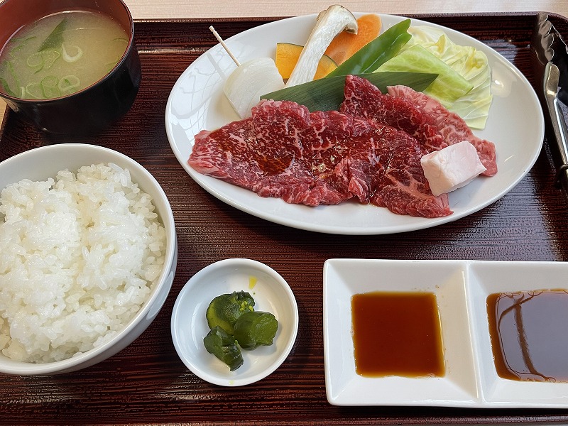 焼肉の栄亭本店
