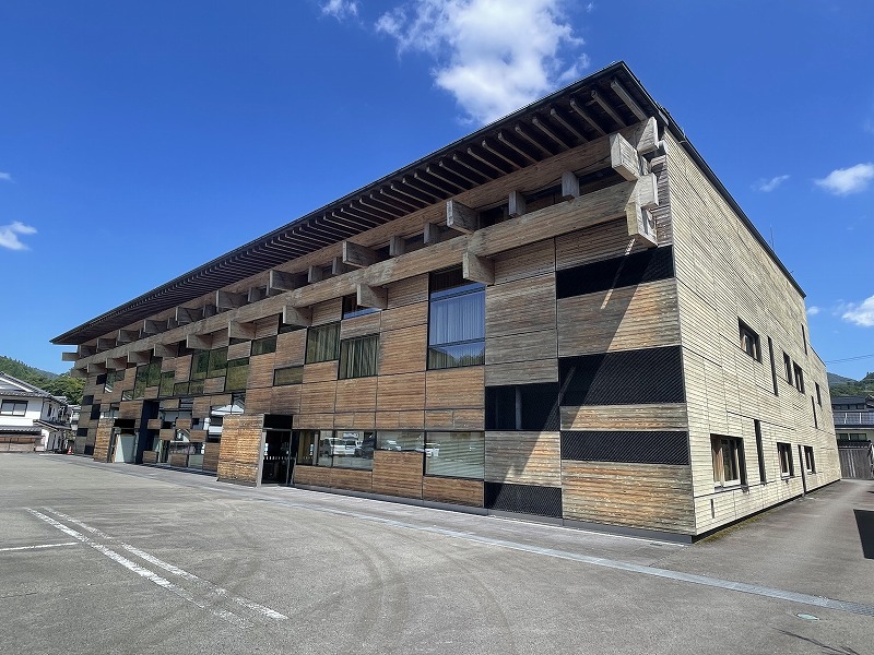 梼原町役場