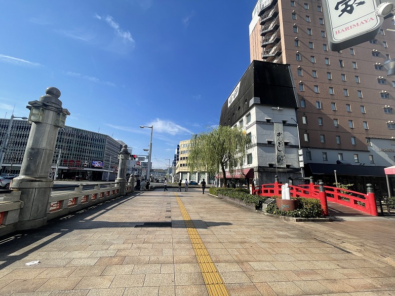 新旧はりまや橋