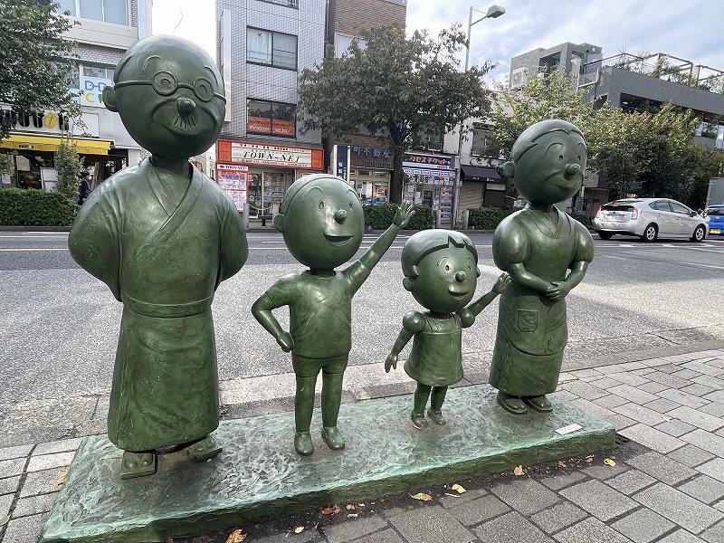 サザエさん銅像