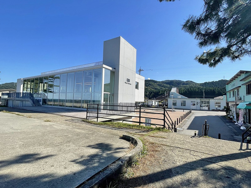 ヒスイ海岸観光交流拠点施設 ヒスイテラス