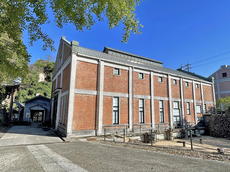 下山芸術の森発電所美術館