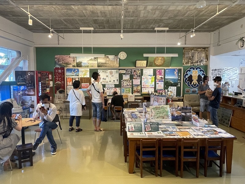 道の駅 保田小学校