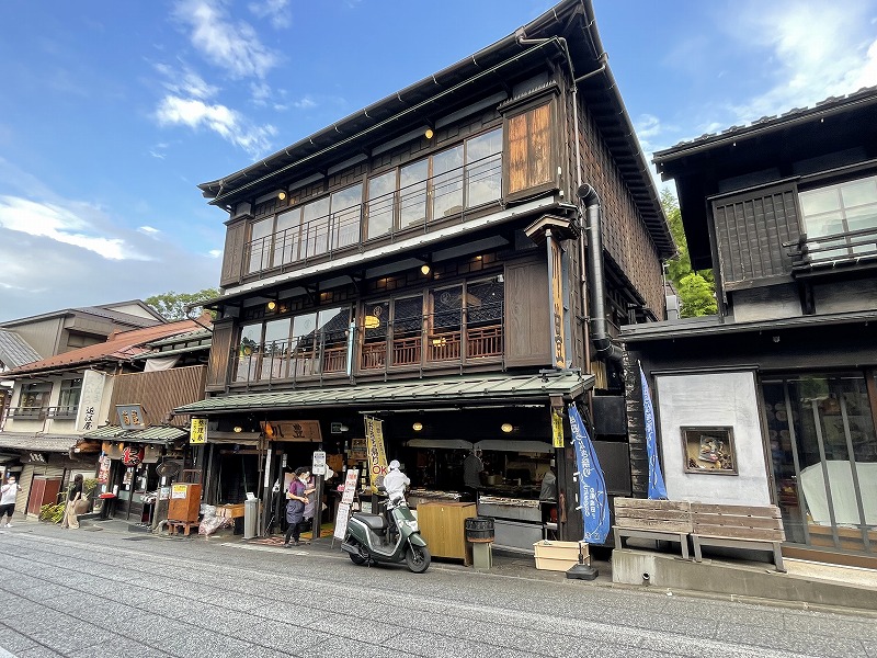 川豊本店