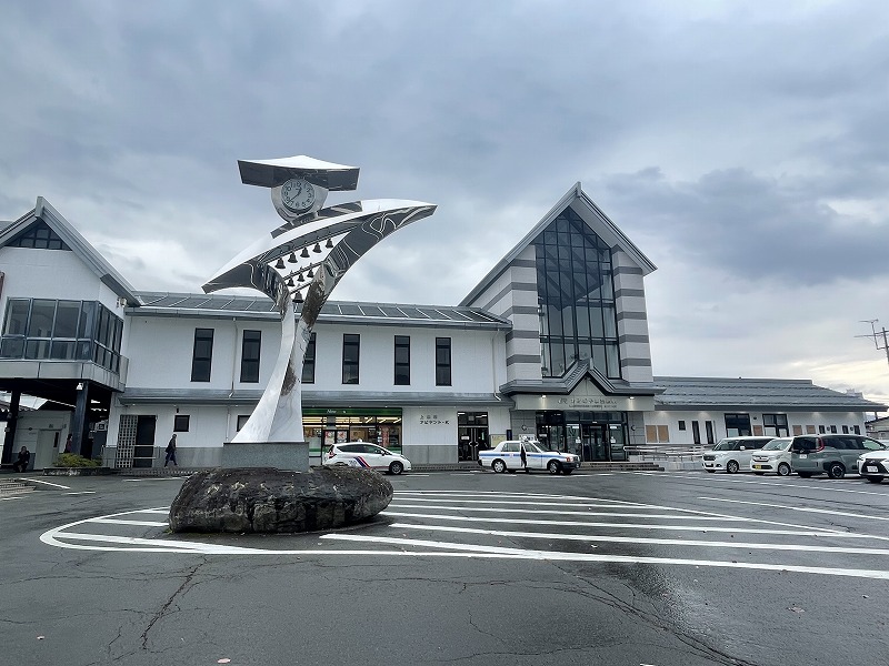 かみのやま温泉駅