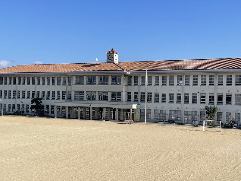 豊郷小学校　新校舎