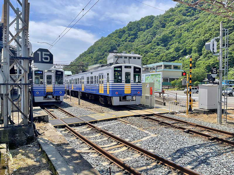 勝山駅
