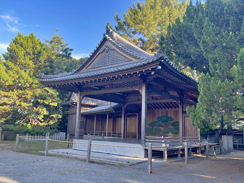 高砂神社　能舞台