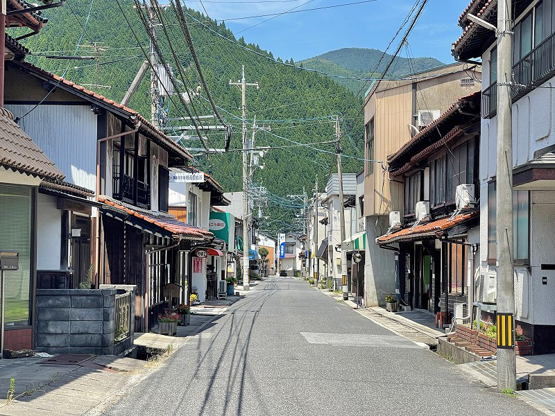 根雨宿