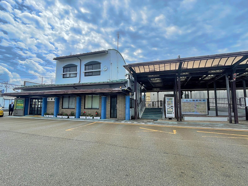 内灘駅
