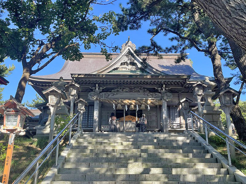 高山稲荷神社 拝殿