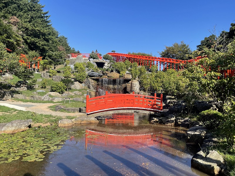 高山稲荷神社 千本鳥居