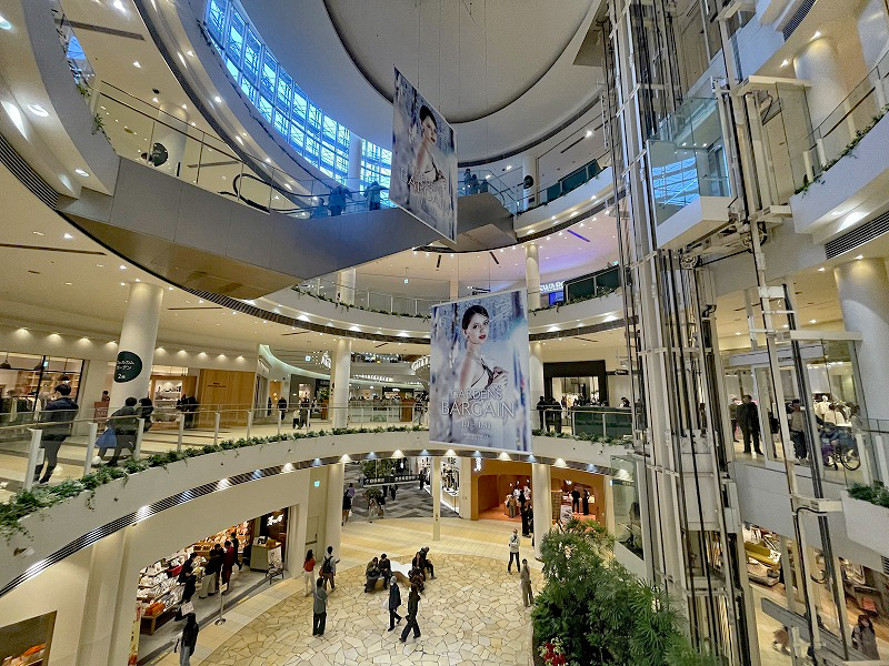 阪急西宮ガーデンズ