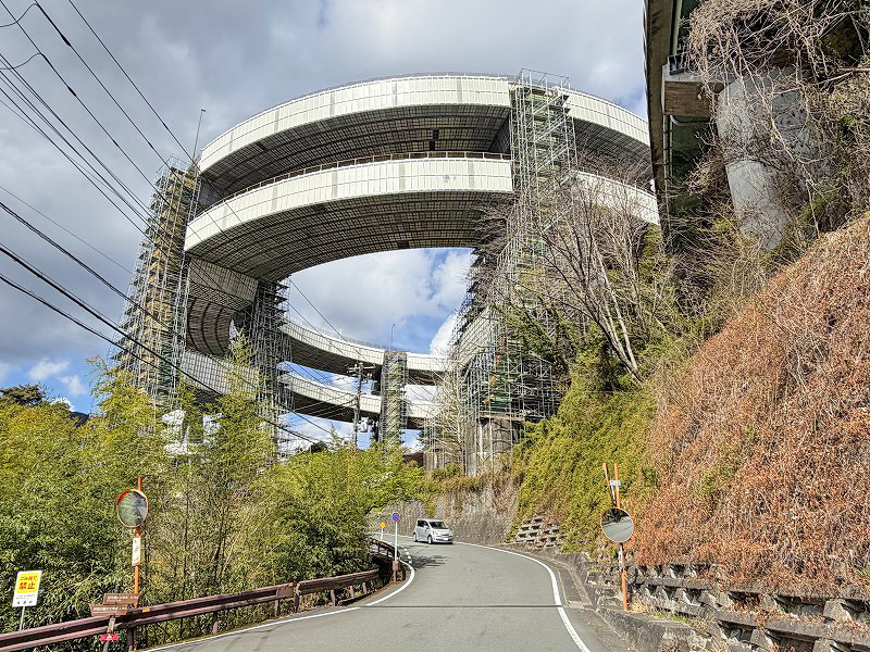 河津七滝ループ橋