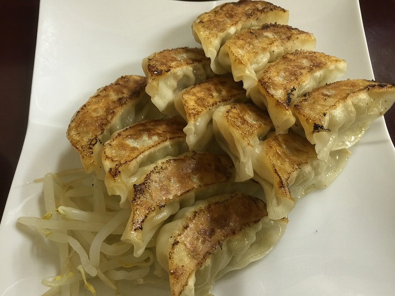 餃子のカネ蔵