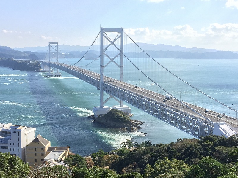 大鳴門橋