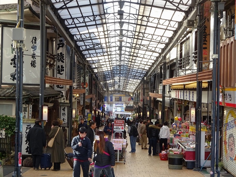 仲見世通り商店街