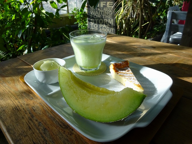 名倉メロン農場Fruit cafe NiJi