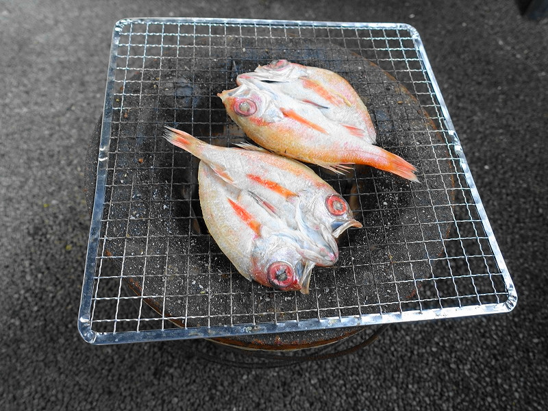 輪島朝市 炭火焼コーナー