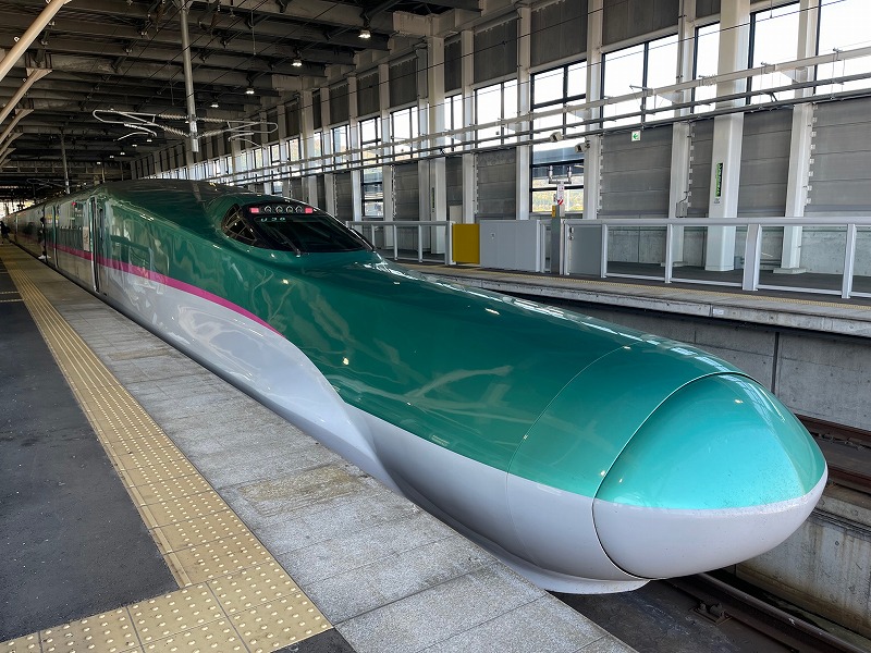 北海道新幹線H5系