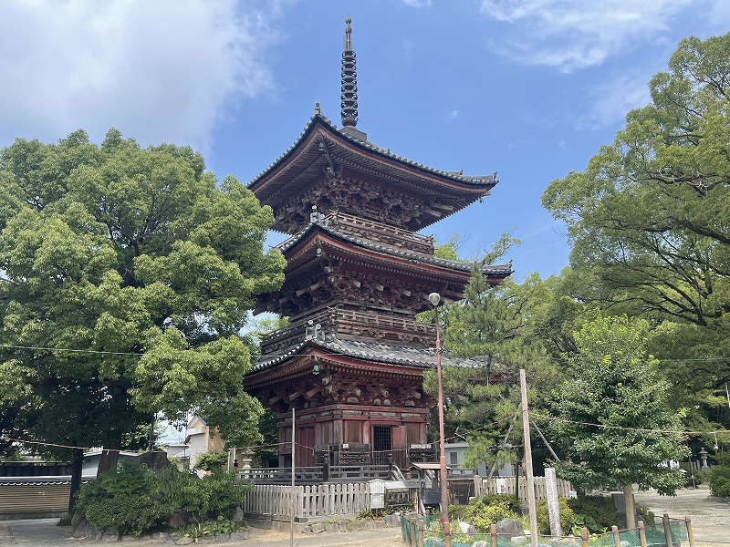 甚目寺 三重塔