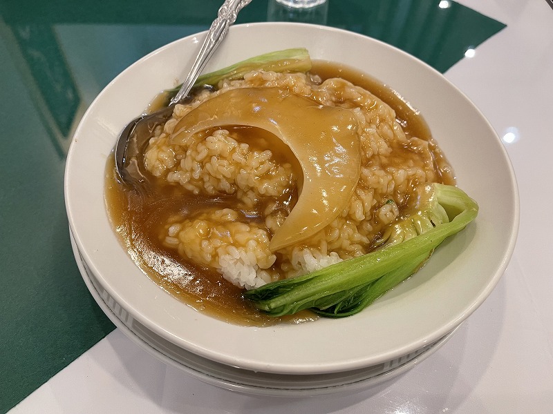 翡翠楼新館 フカヒレの姿煮ご飯