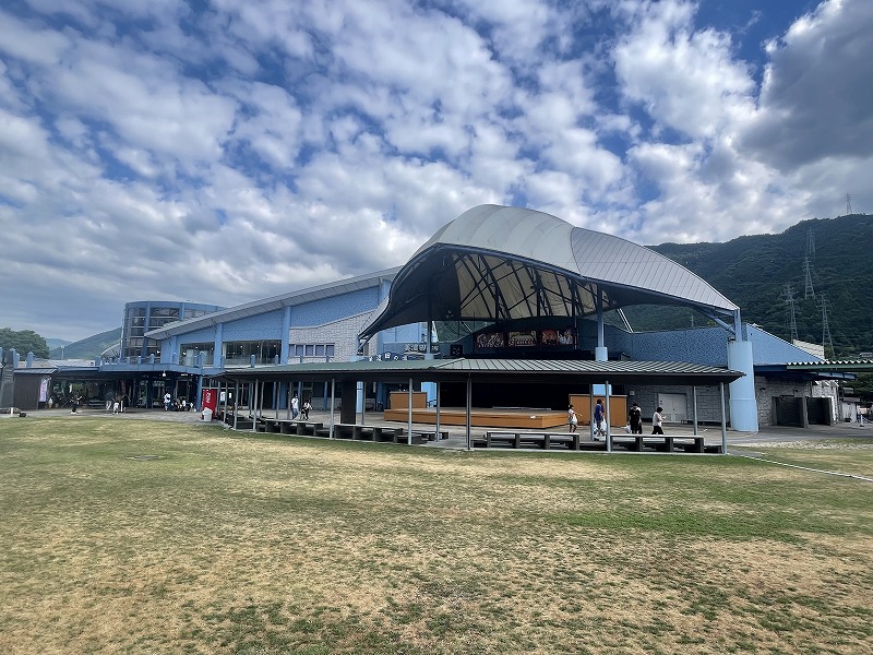 吉野川ハイウェイオアシス