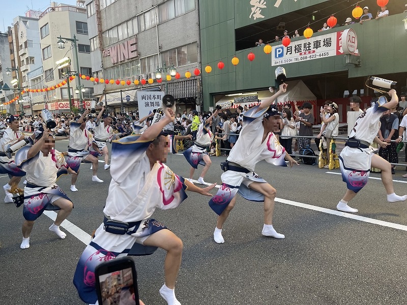 阿波踊り